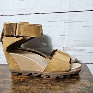 SOREL Joanie ll Ankle Strap Wedge Sandals Sz 8 Brown